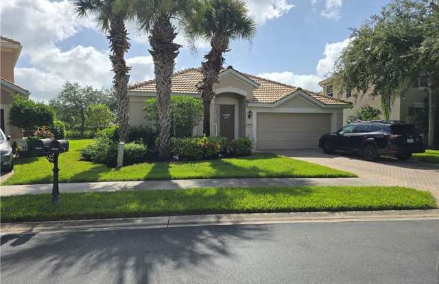 Photo of 2049 Fairmont Lane