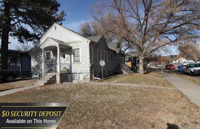 1110 E Lewis St
