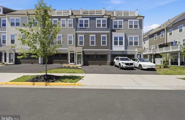 18359 MOSS GARDEN Road