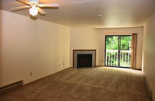 18400 52nd Avenue West