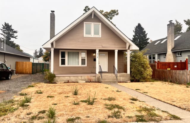 2714 N Lee - 2714 North Lee Street, Spokane, WA 99207