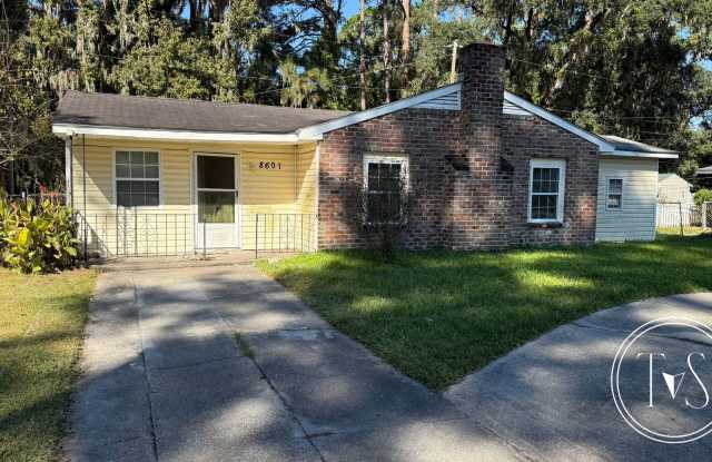 Photo of NEWLY UPGRADED 3 BED/2 BATH HOME