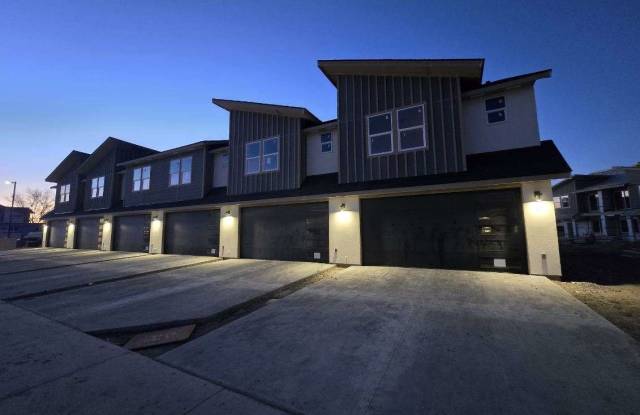 207 Claw Avenue