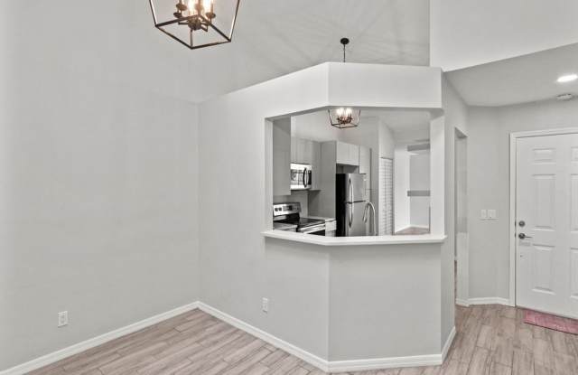 Sixty Oaks - Beautifully Remodeled Patio Home