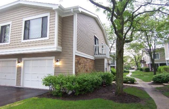 435 Kennedy Place - 435 Kennedy Place, Vernon Hills, IL 60061