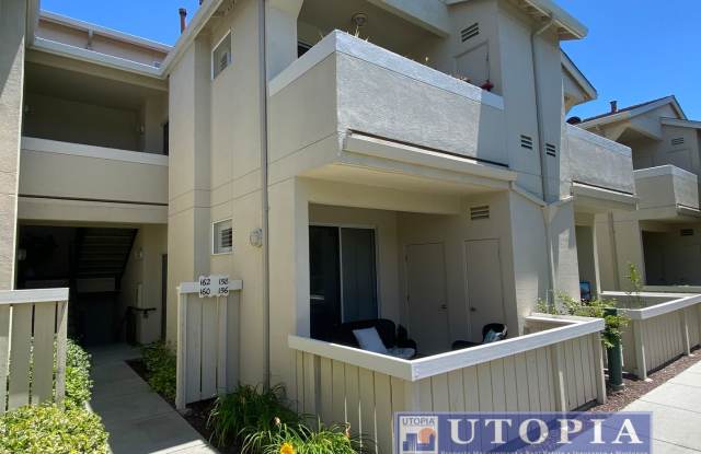 Beautiful 1 Bedroom, 1 Bathroom 2 Story Condo in Downtown Santa Cruz