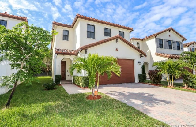 9288 SW 39th St - 9288 Southwest 39th Street, Miramar, FL 33025