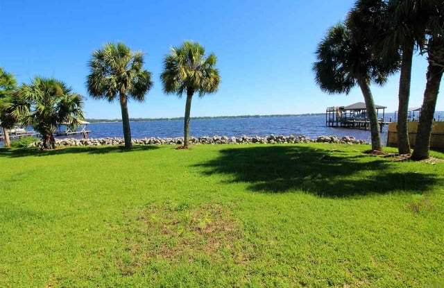 910 PARADISE BEACH CIR - 910 Paradise Beach Circle, Escambia County, FL 32506