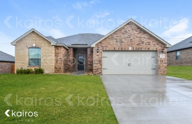 249 East Georgia Terrace - 249 E Georgia Ter, Mustang, OK 73064