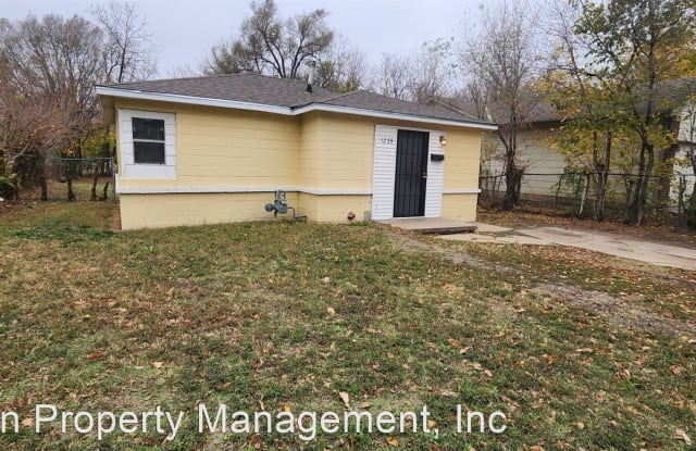 1239 N Piatt - 1239 North Piatt Avenue, Wichita, KS 67214