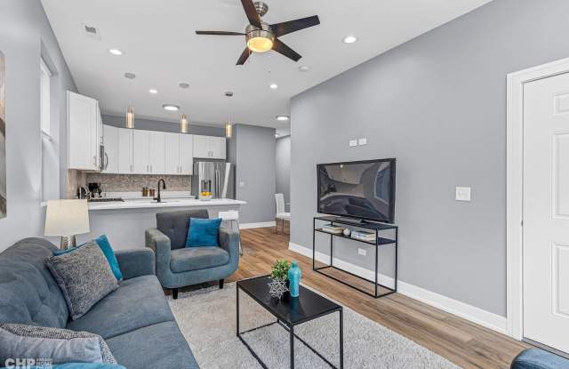 3670 S Indiana Avenue