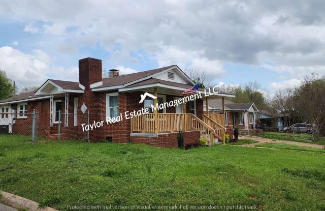 201 South Spurr Street