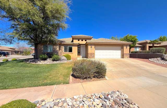 3 bed, 2 bath home with 2 car garage