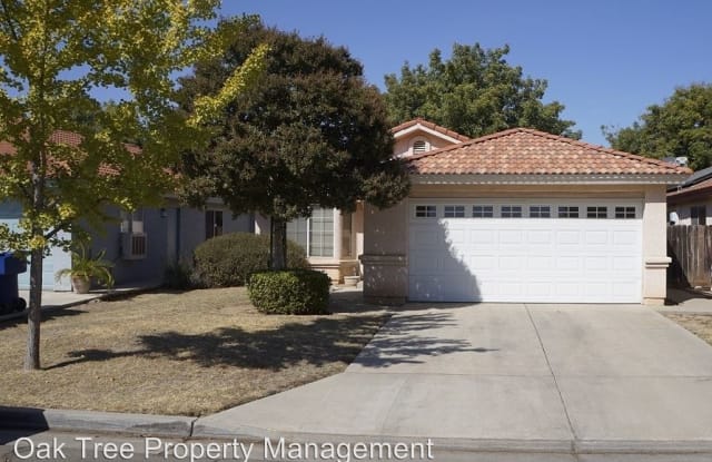 4664 W. Cambridge - 4664 W Cambridge Ave, Fresno, CA 93722