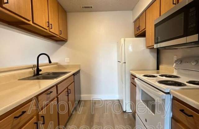 2330 North 44th Street