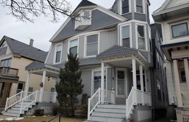 Historic eastside townhome