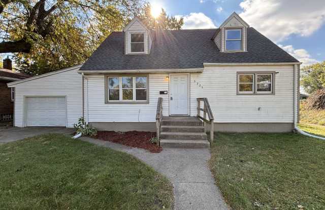 Photo of 5225 West 4th Avenue