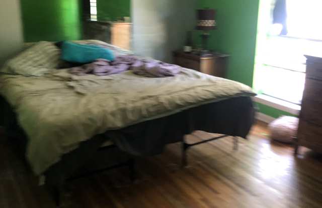 Photo of 1416 Willow Street