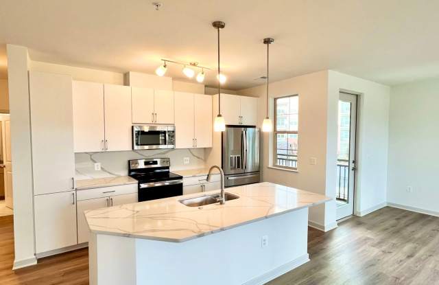 Available Now - 10755 Fairgrounds Dr Unit 237 Fairfax