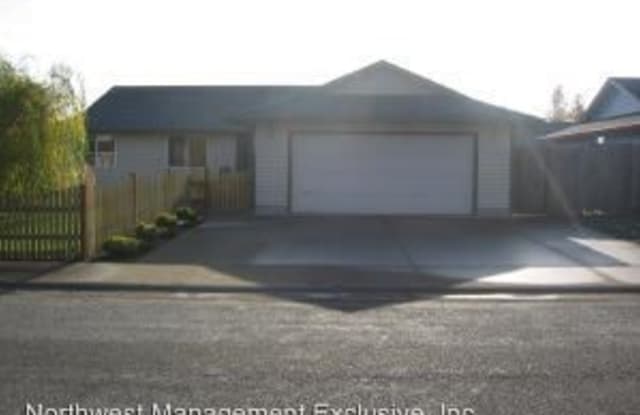 16907 NE 23rd St - 16907 Northeast 23rd Street, Clark County, WA 98684