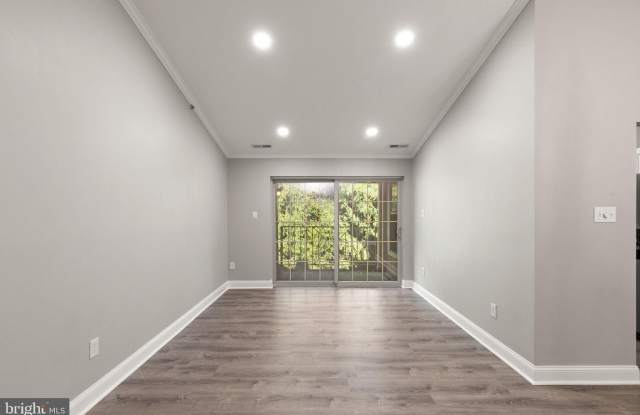 3400 TULLEYS POINTE Court unit: 3C