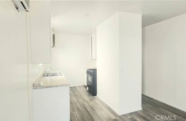 2131 N Lincoln Street