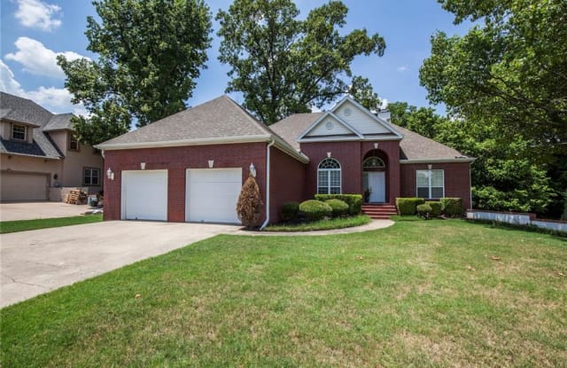 107 Foxglove  LN - 107 Fox Glove Ln, Bentonville, AR 72712