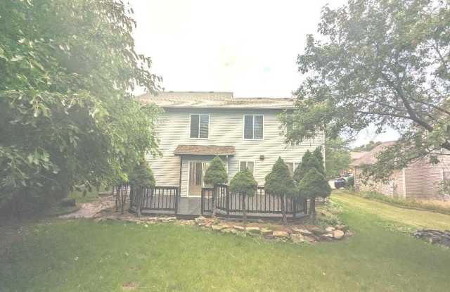 21719 W Knollwood Court