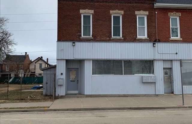 1395 Washington