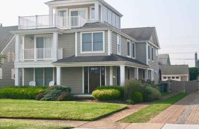 11 York Avenue