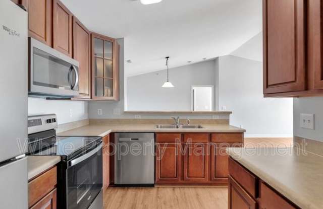 9855 Hyde Glen Court