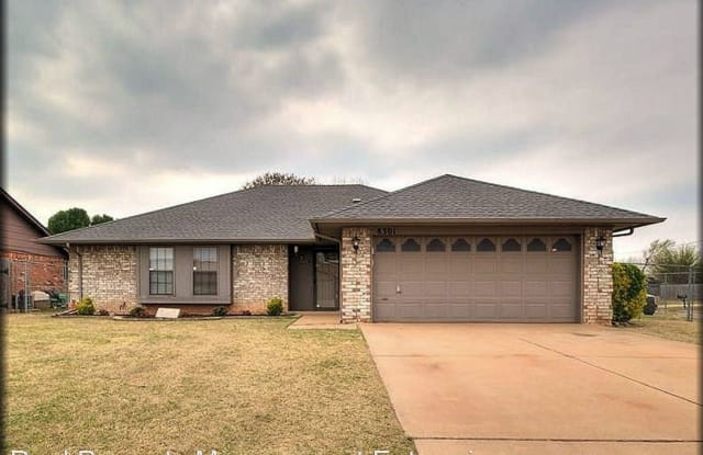 8301 Azurewood Dr - 8301 Azurewood Drive, Oklahoma City, OK 73135