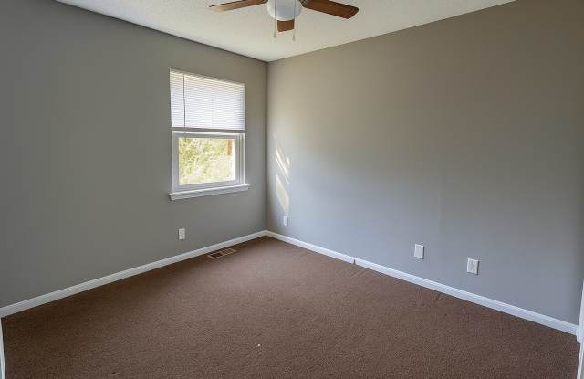 3712 Case Streetunit J