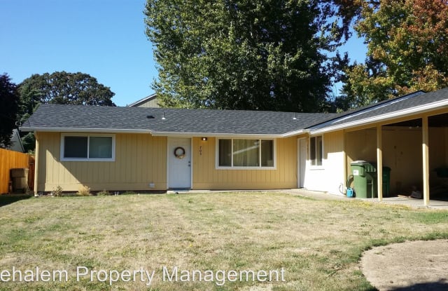 707 Holly Dr. - 707 Holly Dr, Newberg, OR 97132