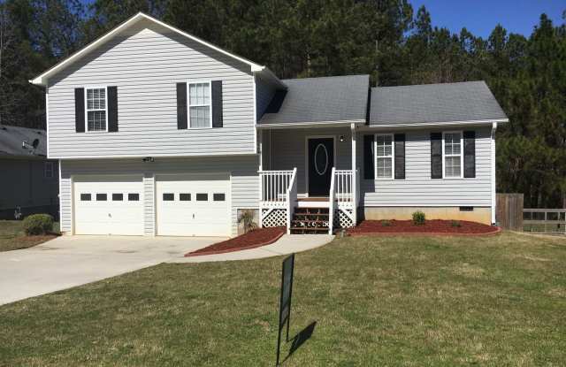 Photo of Perfect 3 Bedroom, 2 Bath Home For Rent accepting vouchers and no application fee