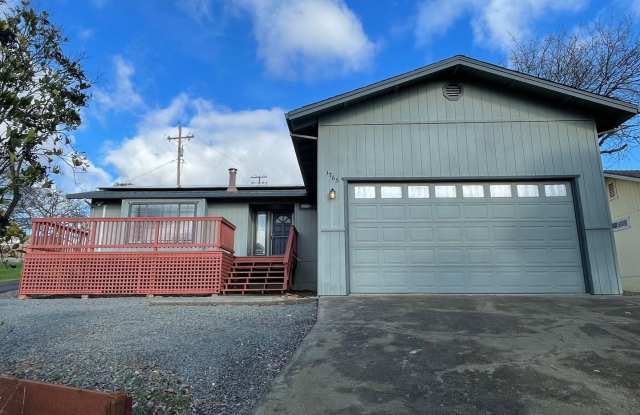 3765 Arrowhead St - 3765 Arrowhead Street, Copperopolis, CA 95228