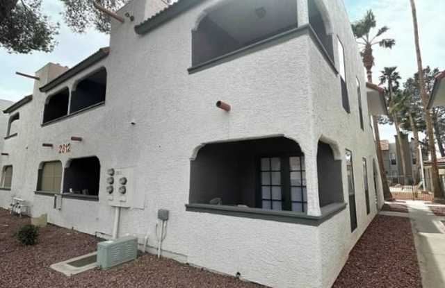 2812 Bluegill Way