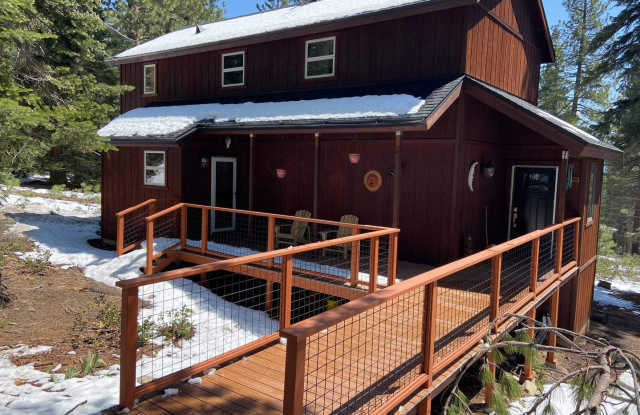 Summer or Long Term Rental Available in Truckee - 11963 Rainbow Drive, Truckee, CA 96161