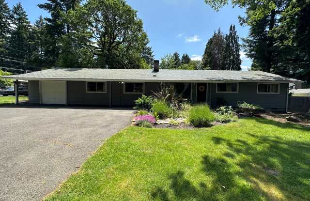 Photo of 17635 Deemar Way ~ Brilliant Lake Oswego Home