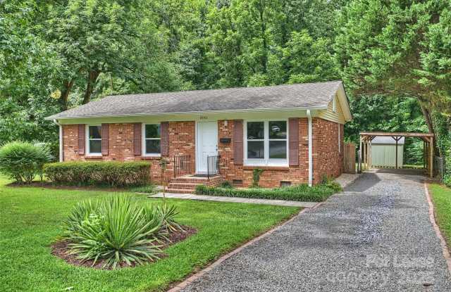 Photo of 2840 Edsel Place