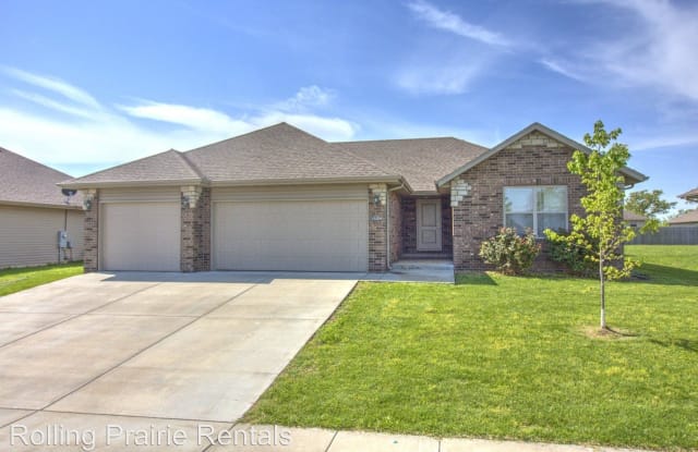 2504 W Cover - 2504 West Cover Drive, Ozark, MO 65721