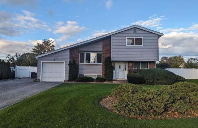 19 Comanche Lane