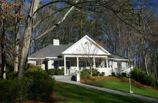 4765 Paran Valley NW