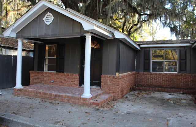 719 Donald Avenue - A - 719 Donald Avenue, Valdosta, GA 31601