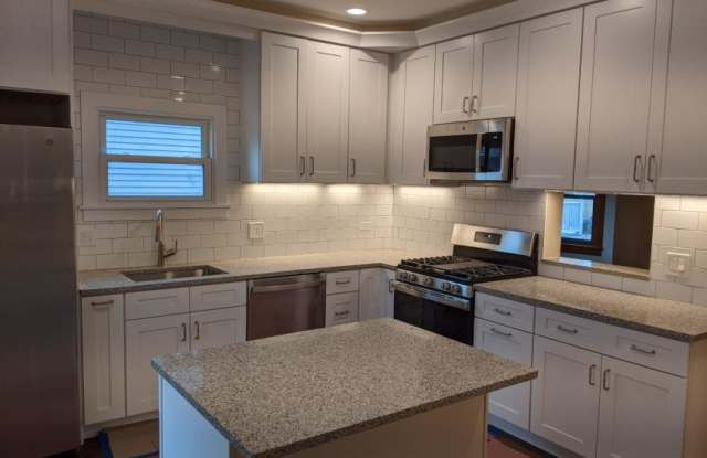 Photo of 1025 Sherman