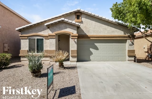 1206 East Daisy Way - 1206 East Daisy Way, San Tan Valley, AZ 85143