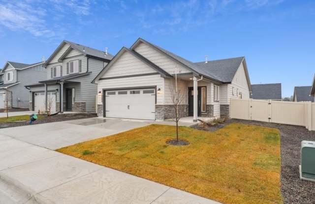 2046 E Cave Falls St