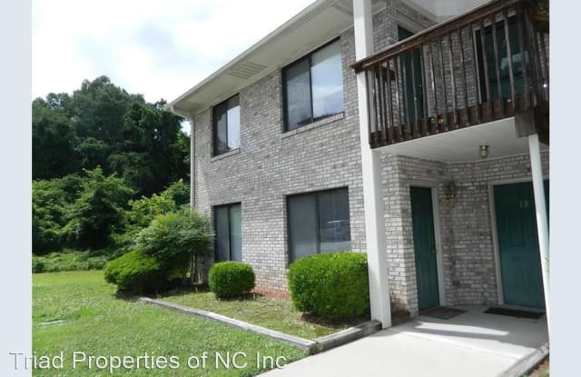 819 Belmont Dr #1A - 819 Belmont Drive, High Point, NC 27263