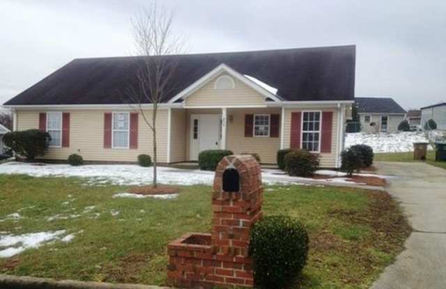 Photo of COMING SOON 3 BEDS/2 BATHS!