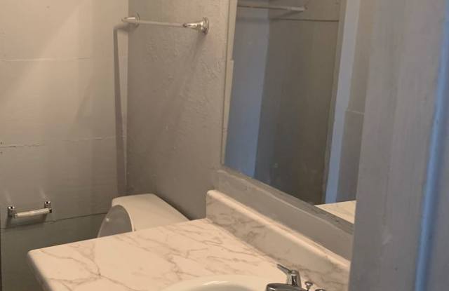 Photo of 3 Bedroom 1 bathroom Home